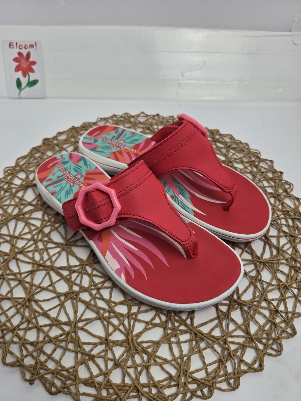 Clarks Cloudsteppers Breeze Cove Red Sandals Womens Comfort Thong Flip Flop Sz 7